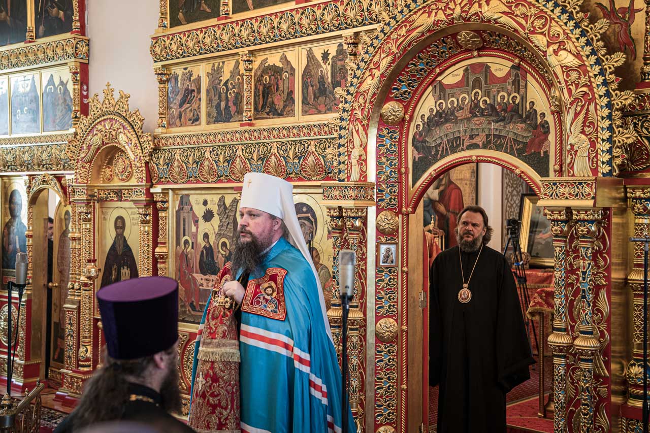 nakanune-prazdnika-prp-makariya-kalyazinskogo-vsenoshchnoe-bdenie-sovershil-sonm-arkhiereev-3.jpg