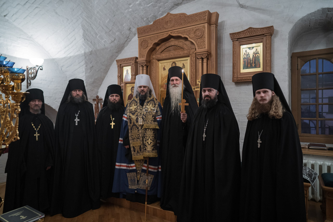 v-uspenskom-staritskom-monastyre-sovershyen-monasheskiy-postrig-27.jpg